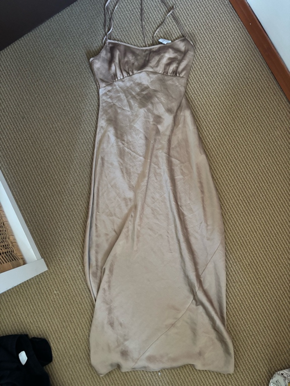Aritzia wilfred dress in gold camel